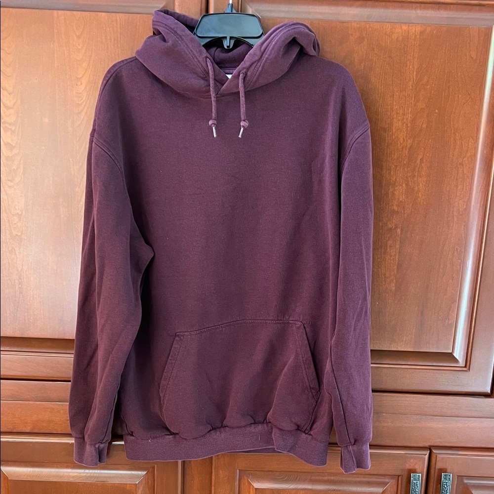 H&M Men's Rich Burgundy Hoodie